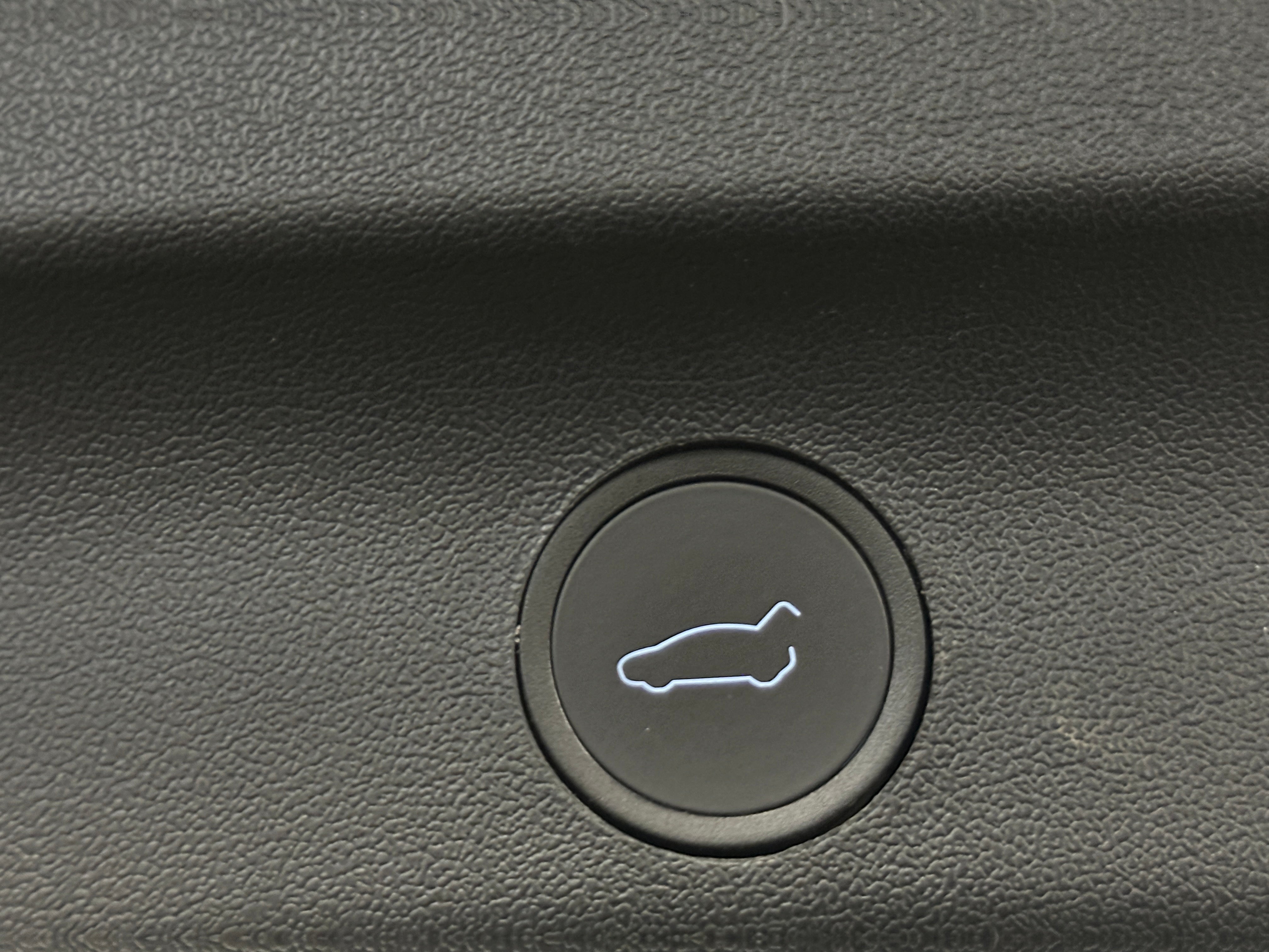 tesla model y 2023 7SAYGDEE3PA082229 image tesla model y 2023 7SAYGDEE3PA082229 image